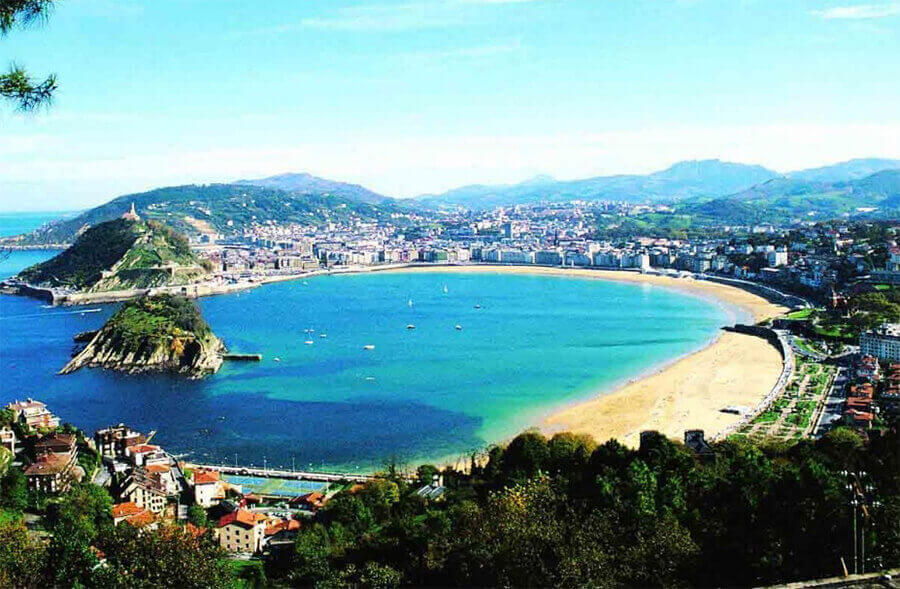 La-Concha-beach 