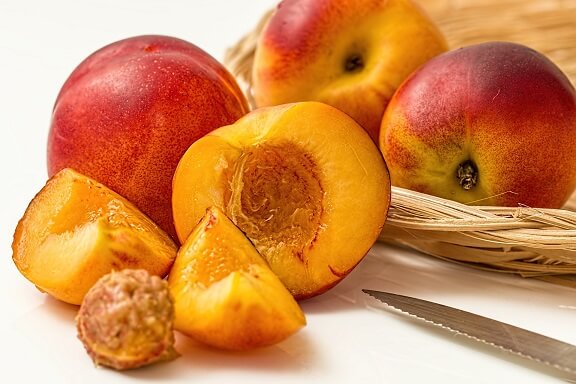 7 Fruits Not Good For Pregnant Women to Eat